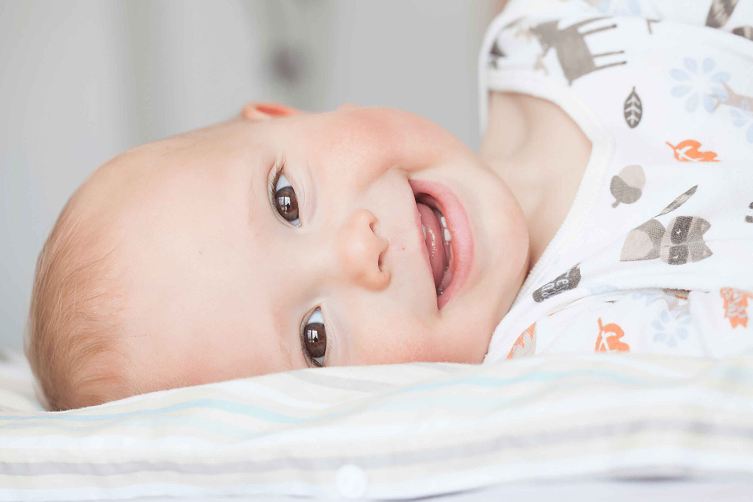 when will my childs baby teeth grow